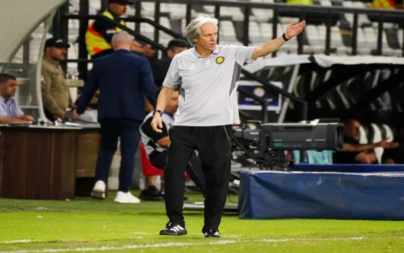 عرض البريميرليج ينهي الجدل حول رحيل بينتو من النصر بقرار جيسوس